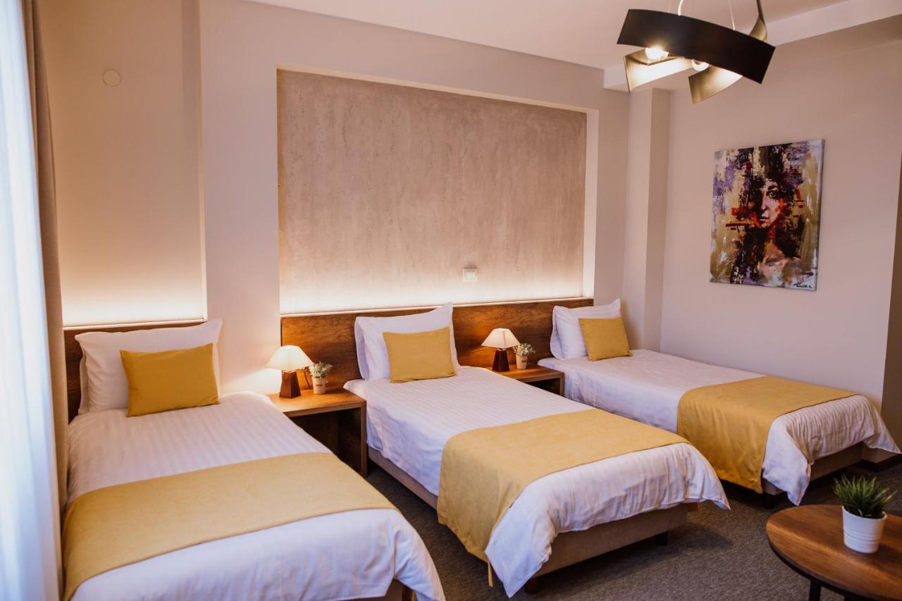 Hotel Kapri Бітола Екстер'єр фото