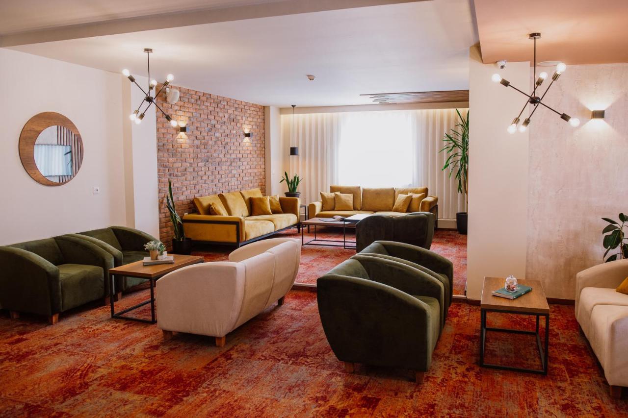 Hotel Kapri Бітола Екстер'єр фото