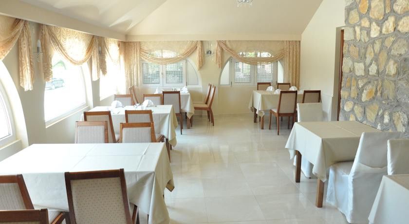 Hotel Kapri Бітола Екстер'єр фото